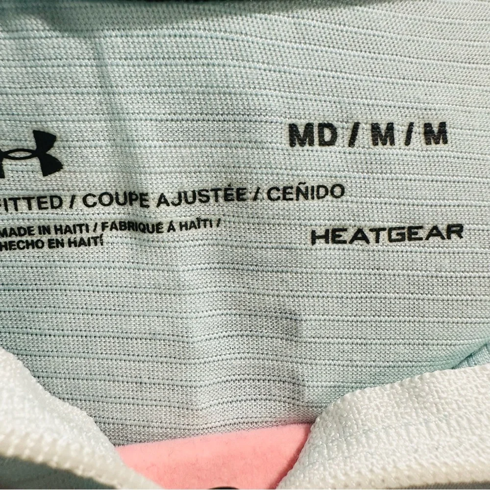 Under Armour Aqua Quarter-Zip Pullover Size Medium